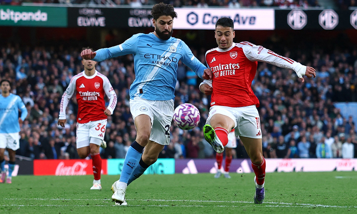 Arsenal hòa Man City ở vòng 5. (Ảnh: Reuters)