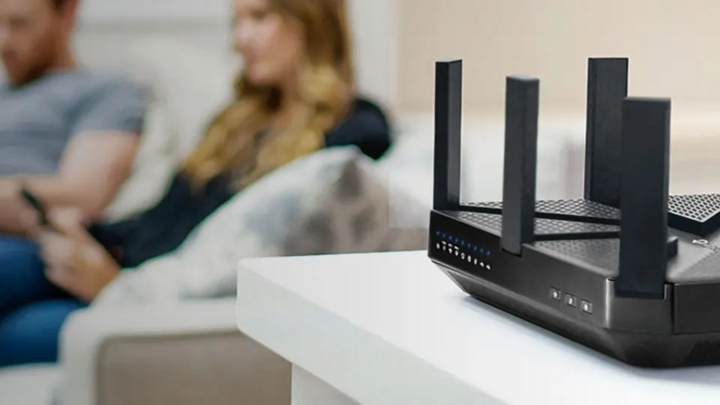 Đặt router đúng cách - bí quyết đơn giản giúp cả nhà truy cập Wi-Fi nhanh, ổn định hơn mỗi ngày. (Nguồn: Yahoo)