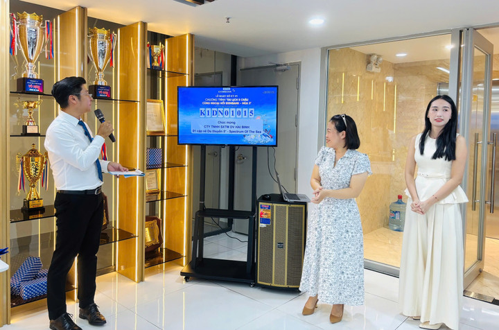 Giải thưởng 1 cặp vé du lịch châu Á trên du thuyền 5 sao Spectrum Of The Seas trị giá 100.000.000 đồng thuộc về Công ty TNHH SXTM Dịch Vụ Hải Bình (mã số K1DN01015)..