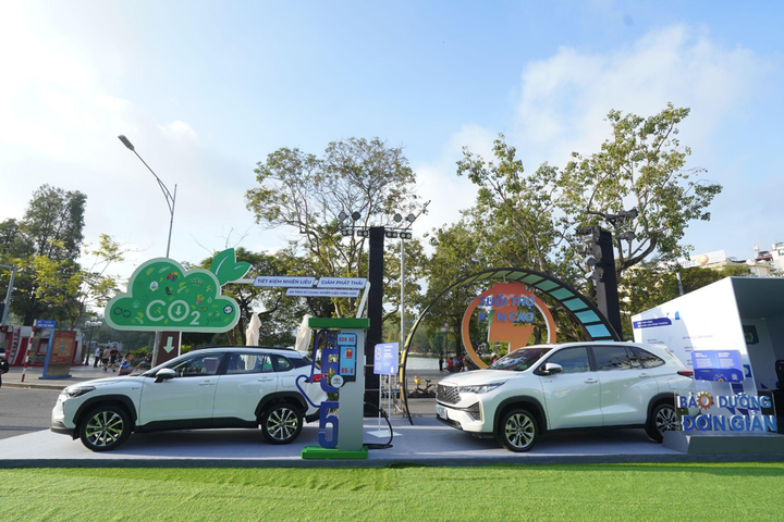 Tham quan và tìm hiểu những mẫu xe xanh được ưa chuộng của Toyota.