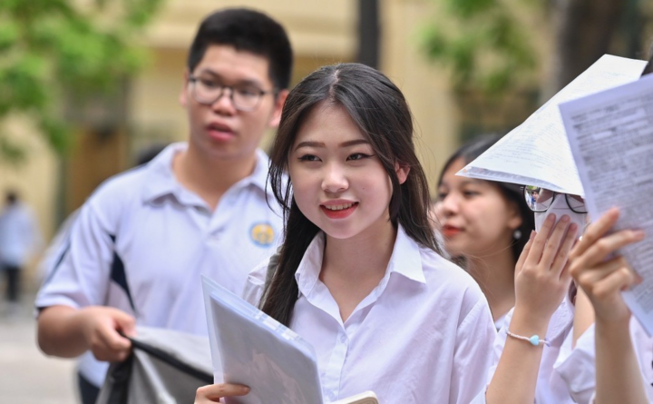 Năm học mới đã bắt đầu nhưng một số trường đại học vẫn nhận hồ sơ xét tuyển bổ sung đến cuối tháng 9, thậm chí kéo dài đến tháng 10. (Ảnh minh hoạ)