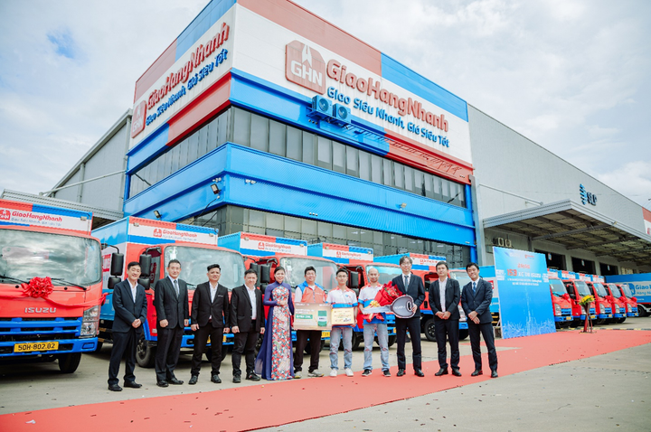 Giao Hàng Nhanh đầu tư 330 tỷ đồng, 309 xe tải mới - 1