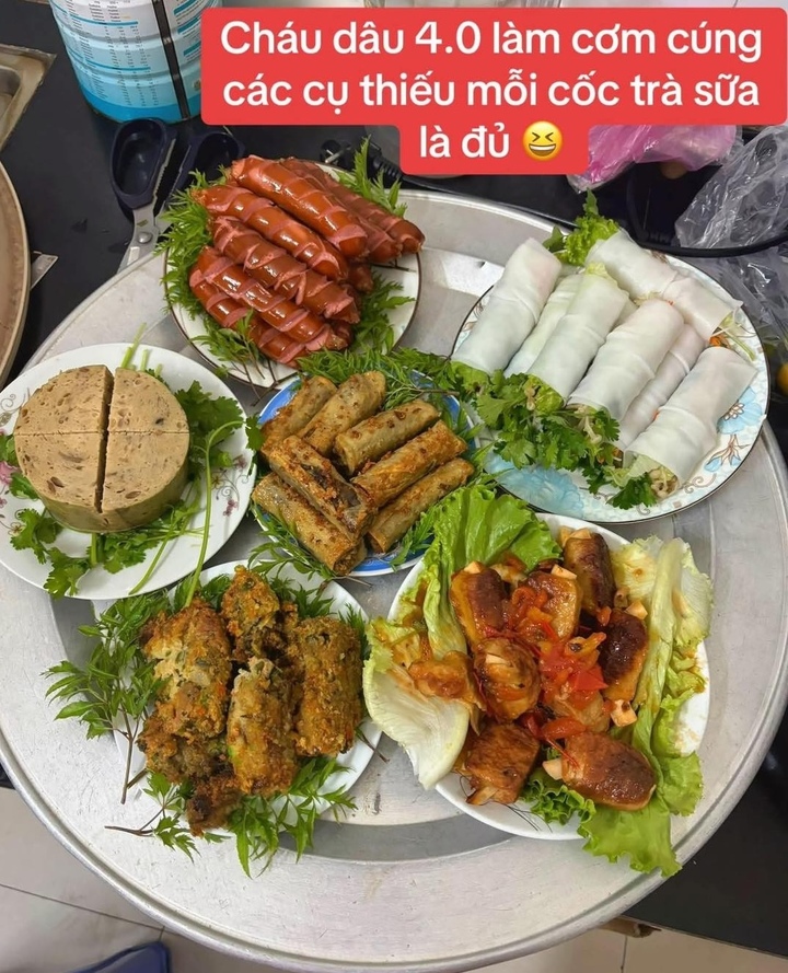 Mâm cúng chay gây tranh cãi trên Tiktok.