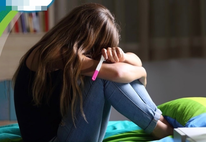 Nhiều người trẻ sinh con khi chưa đủ 18 tuổi