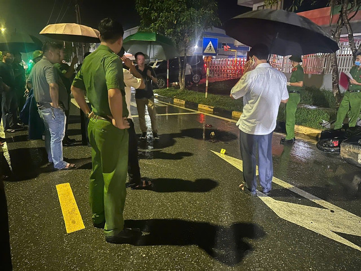 Hiện trường vụ án mạng.