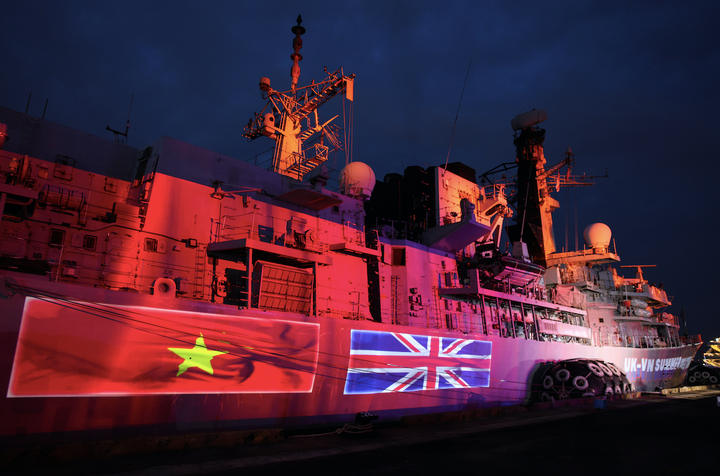 Bật mí món Việt xuất hiện trong sự kiện đón tàu Hải quân Hoàng gia Anh - 1