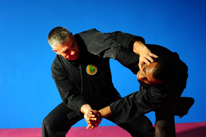 Taijutsu là phương pháp chiến đấu không sử dụng vũ khí
