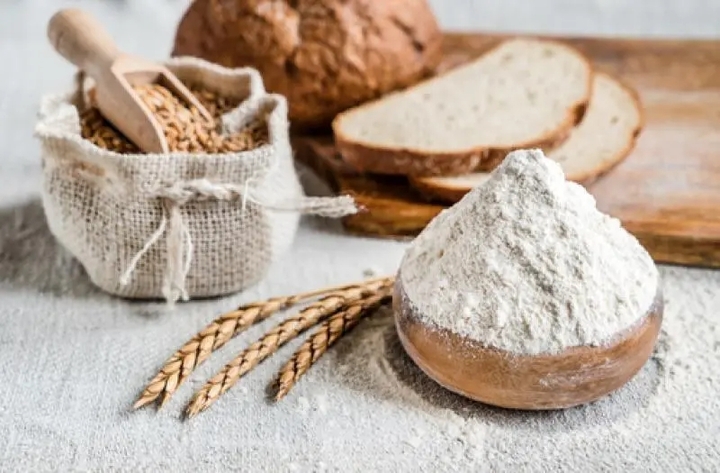 Để có những món bánh thơm ngon, chuẩn vị và đạt kết cấu như ý, việc phân biệt các loại bột mì làm bánh thông dụng là một kiến thức vô cùng quan trọng.