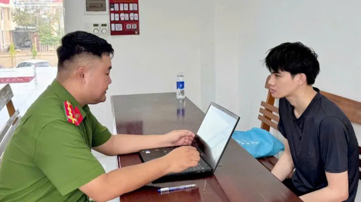 Giả danh điện lực lừa đảo cài ứng dụng CSKH chiếm đoạt tiền tỷ: EVNSPC cảnh báo - 2