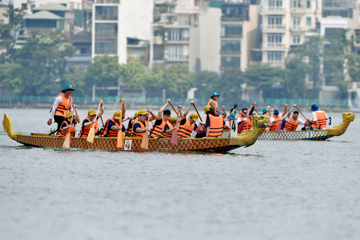 Giải bơi chải thuyền rồng: Bản sắc văn hóa và chiều sâu thương hiệu - 4