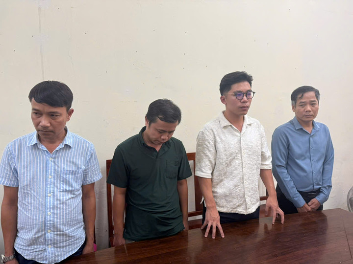 4 đối tượng vừa bị khởi tố. (Ảnh: C.A)