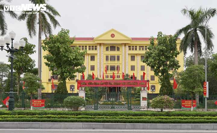 Một trong những nét nổi bật là trong cơ cấu nhân sự Ban Chấp hành Đảng bộ tỉnh nhiệm kỳ mới, tỷ lệ cán bộ có trình độ khoa học – công nghệ sẽ cao hơn mức quy định của Bộ Chính trị.