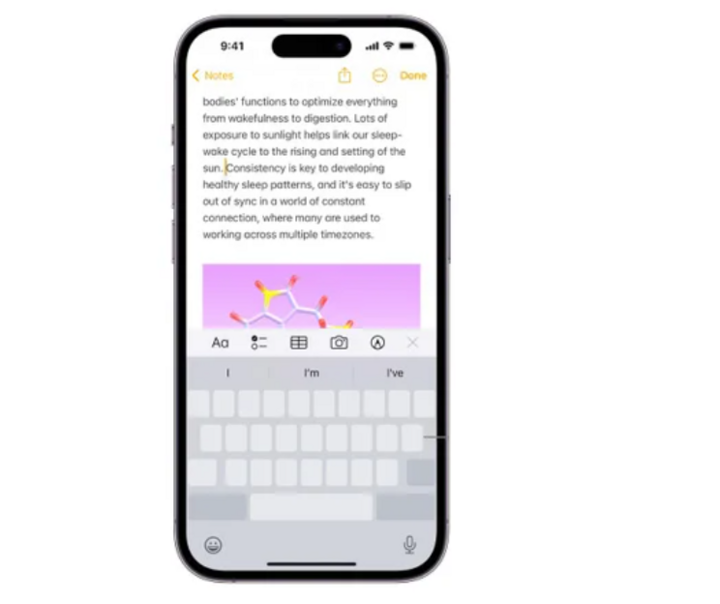 Trackpad trên iPhone giúp bạn di chuyển và đặt con trỏ chính xác hơn, giống như đang dùng bàn di chuột trên laptop.
