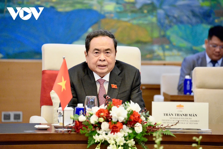 Chủ tịch Quốc hội Trần Thanh Mẫn phát biểu tại cuộc hội đàm.