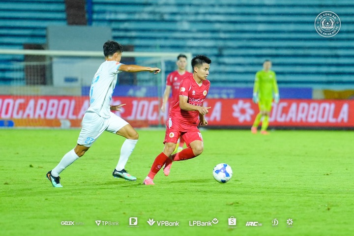 CAHN có phong độ tốt trong giai đoạn đầu mùa giải.
