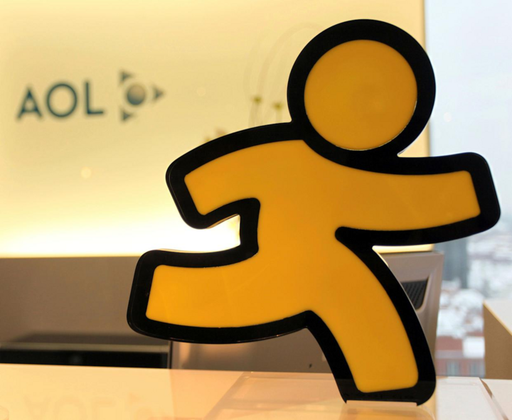 Sigla AOL într-un birou din Germania. (Sursa: AP)