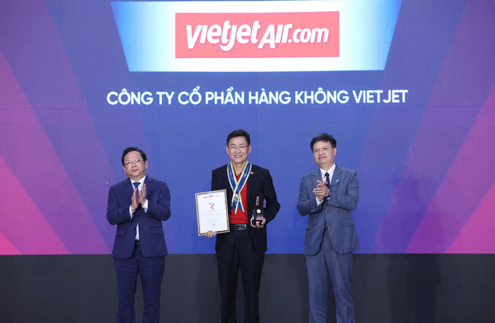 Vietjet, Masan, Vinfast... được vinh danh thương hiệu Mạnh Việt Nam - 2