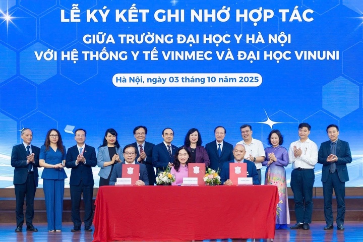 PGS.TS Phan Thị Thu Hương, Bí thư Đảng ủy, Chủ tịch Hội đồng trường, trường Đại học Y Hà Nội, cho biết, đây là bước đi cụ thể nhằm triển khai các chủ trương lớn của Đảng về khoa học và công nghệ, giáo dục – đào tạo, chăm sóc sức khỏe Nhân dân.