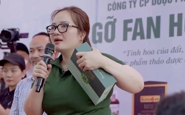 Trước khi bị khởi tố, thương hiệu Hoàng Hường phủ sóng mạng xã hội với các clip quảng cáo rầm rộ, thu hút hàng triệu lượt xem.