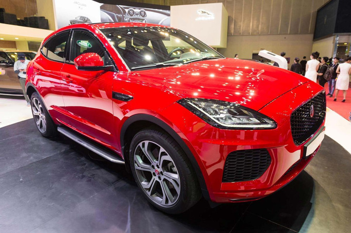 Jaguar E-Pace 2025 sở hữu thiết kế ngoại thất hiện đại. (Ảnh: danhgiaXe.com)