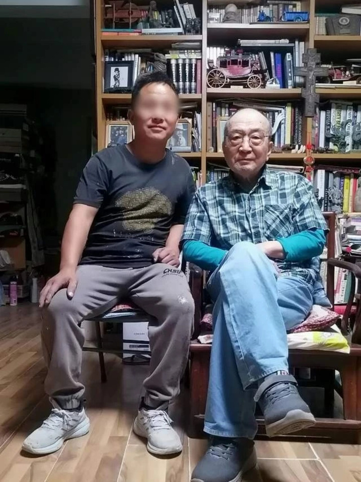 Hình ảnh hiện tại của ''Tể tướng Lưu gù'' Lý Bảo Điền.
