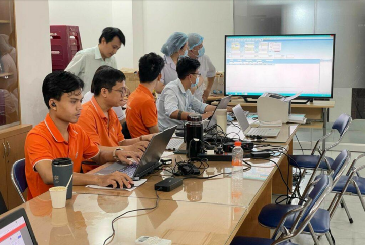 FPT làm việc, trao đổi cùng các bác sĩ triển khai hệ thống Bệnh án điện tử.
