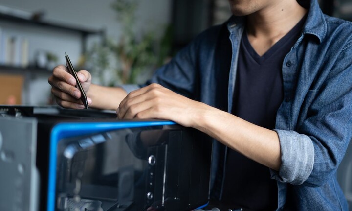 Mẹo "cứu" đồ điện tử sau khi bị ngâm nước lâu