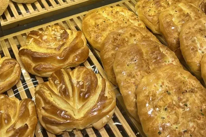 Bánh ngọt thường có thời hạn sử dụng ngắn. (Ảnh: Sohu)