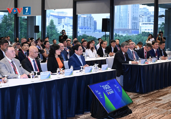 Các đại biểu dự Đại hội