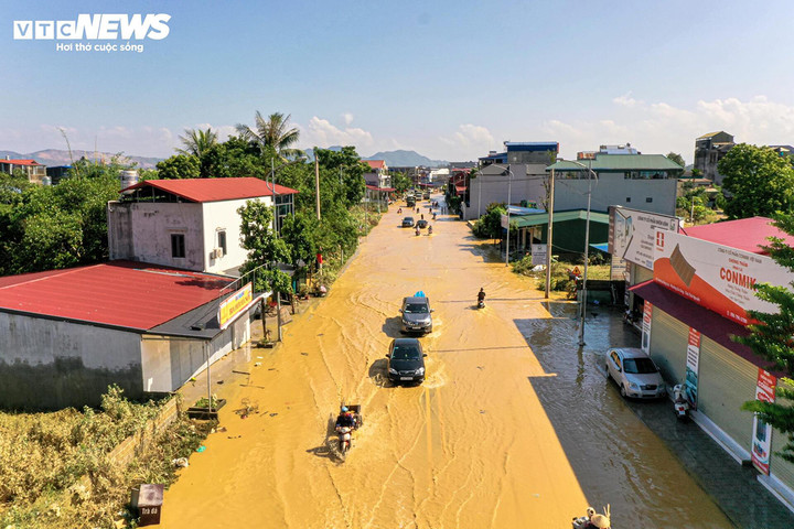 Dự báo thời tiết ngày 10/10, lũ vẫn gây ngập lụt ở Thái Nguyên, Lạng Sơn, Bắc Ninh, Hà Nội. (Ảnh: Lê Duy Khắc)