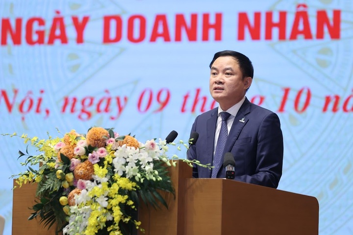 Ông Lê Ngọc Sơn, Tổng Giám đốc Tập đoàn Công nghiệp - Năng lượng Quốc gia Việt Nam (Petrovietnam) phát biểu tại Hội nghị. (Ảnh: VGP).