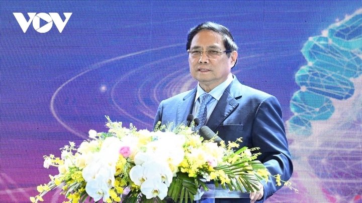 นายกรัฐมนตรี ฝ่ามมิงห์จิญ.