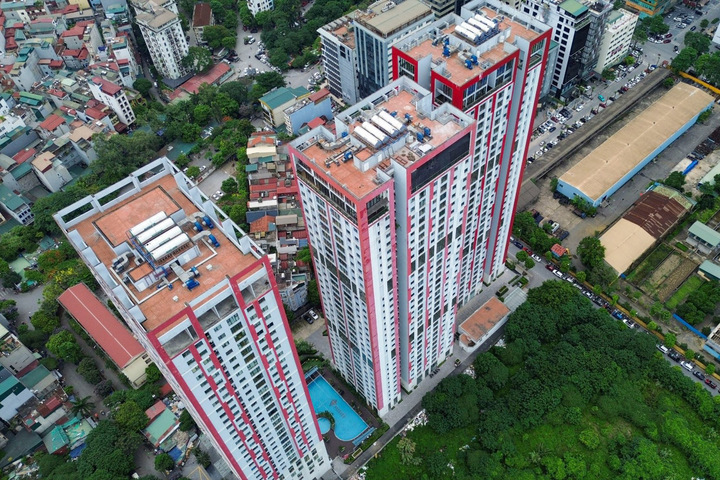 Giá nhà sẽ khó hạ nếu nguồn cầu bị "bóp chặt". (Ảnh minh họa: Minh Đức).