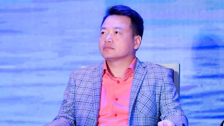 Shark Bình trước khi bị khởi tố.