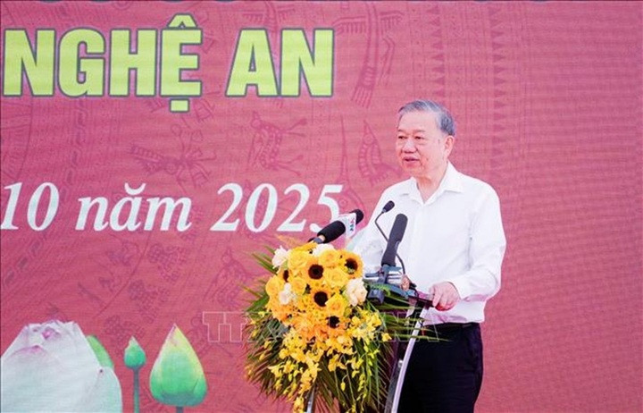 Tổng Bí thư Tô Lâm phát biểu tại lễ khởi công trường Phổ thông nội trú liên cấp Na Ngoi. (Ảnh: Trịnh Duy Hưng/ TTXVN)