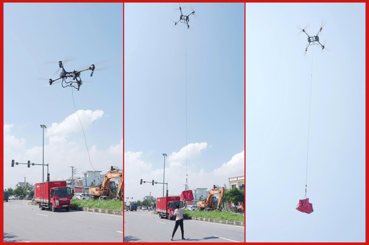 Cận cảnh Drone Viettel vận chuyển hàng cứu trợ tại vùng lũ - 3