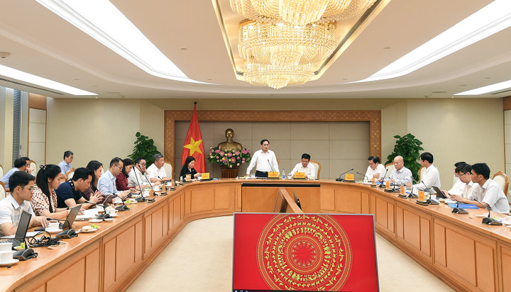 Toàn cảnh cuộc họp.