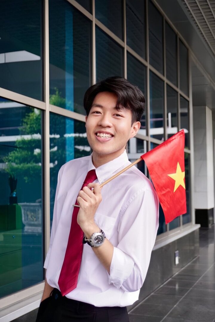 BTV sinh năm 2000 vẫn nuôi ước mơ được trở thành nhà ngoại giao trong tương lai.