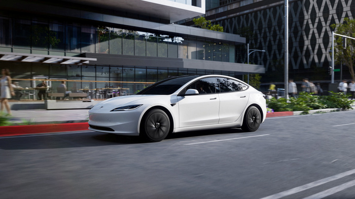 Mẫu xe Model 3 Standard của Tesla Motors trong ảnh do công ty phát hành ngày 7/10/2025. (Nguồn: Reuters)