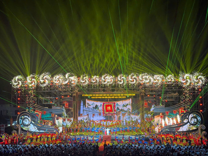 Chương trình nghệ thuật đặc biệt “Hải Phòng – Tinh hoa miền di sản”.