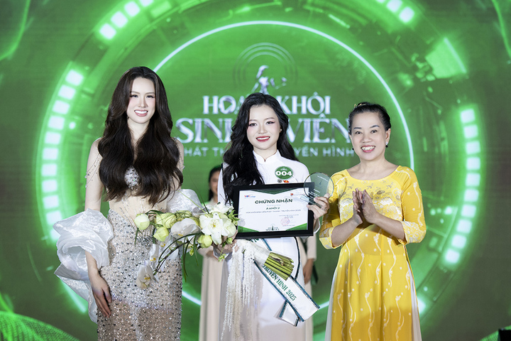 Giọng sáng, dáng xinh - nơi tôn vinh bản lĩnh sinh viên báo chí truyền thông - 4