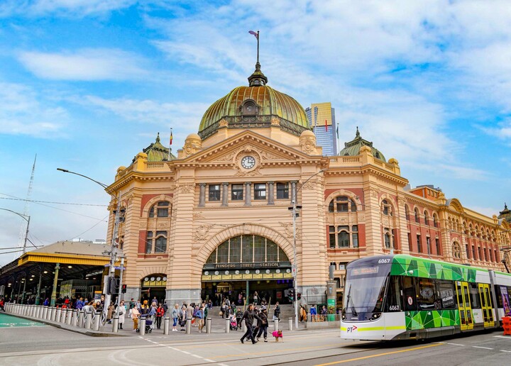 Flinders Street Station - Melbourne.