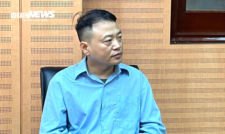 Ông Nguyễn Hòa Bình bị khởi tố 2 tội danh. (Ảnh: Công an Hà Nội)