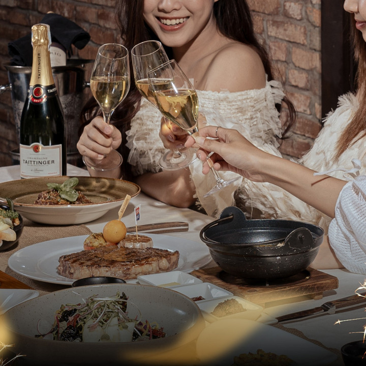 Nhà hàng sang trọng phù hợp cho những nhóm nhỏ. (Ảnh: Moo Beef Steak)