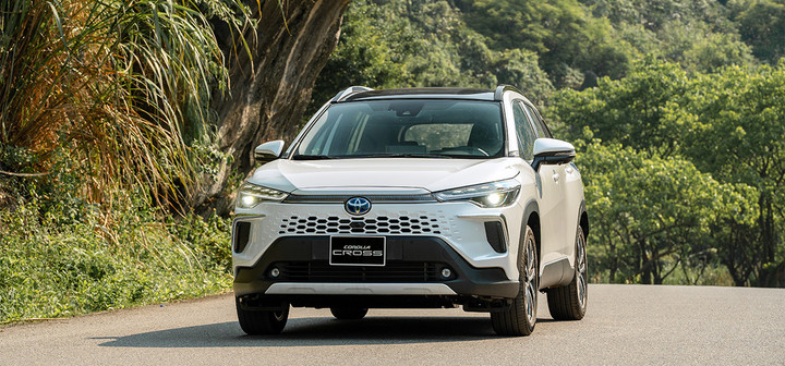 Toyota đang là ông vua doanh số xe hybrid tại Việt Nam.