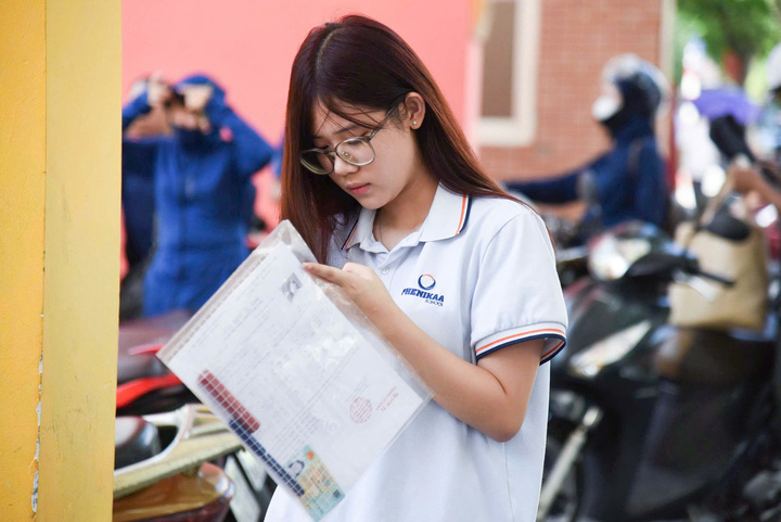 Thí sinh sẽ được cấp bằng tốt nghiệp THPT bản số trong vòng 5 ngày và bản giấy trong 30 ngày