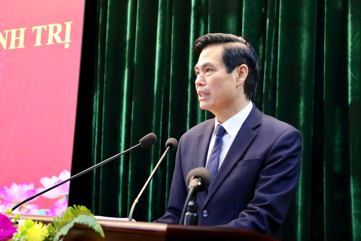 Tân Bí thư Tỉnh ủy Lạng Sơn Hoàng Quốc Khánh phát biểu nhận nhiệm vụ. (Ảnh: Hoàng Tính)