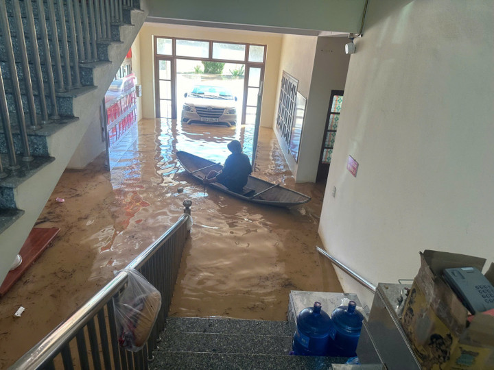 Petrovietnam hỗ trợ các tỉnh Bắc Ninh và Lạng Sơn khắc phục hậu quả bão số 11 - 2