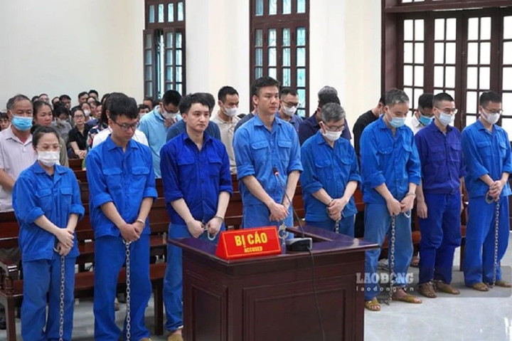 Các bị cáo tại phiên toà