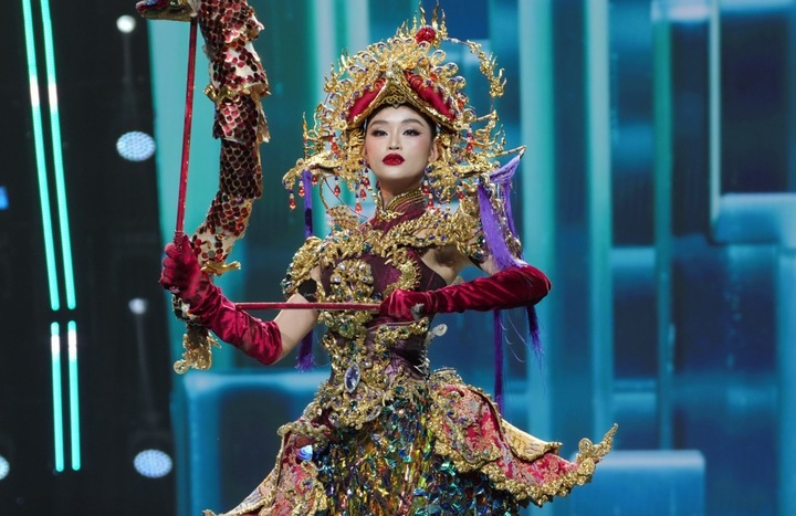 Phần thi "Trang phục văn hoá dân tộc" của Yến Nhi nhận được tương tác lớn.